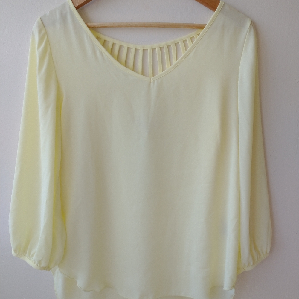 Philosophy lime summer top